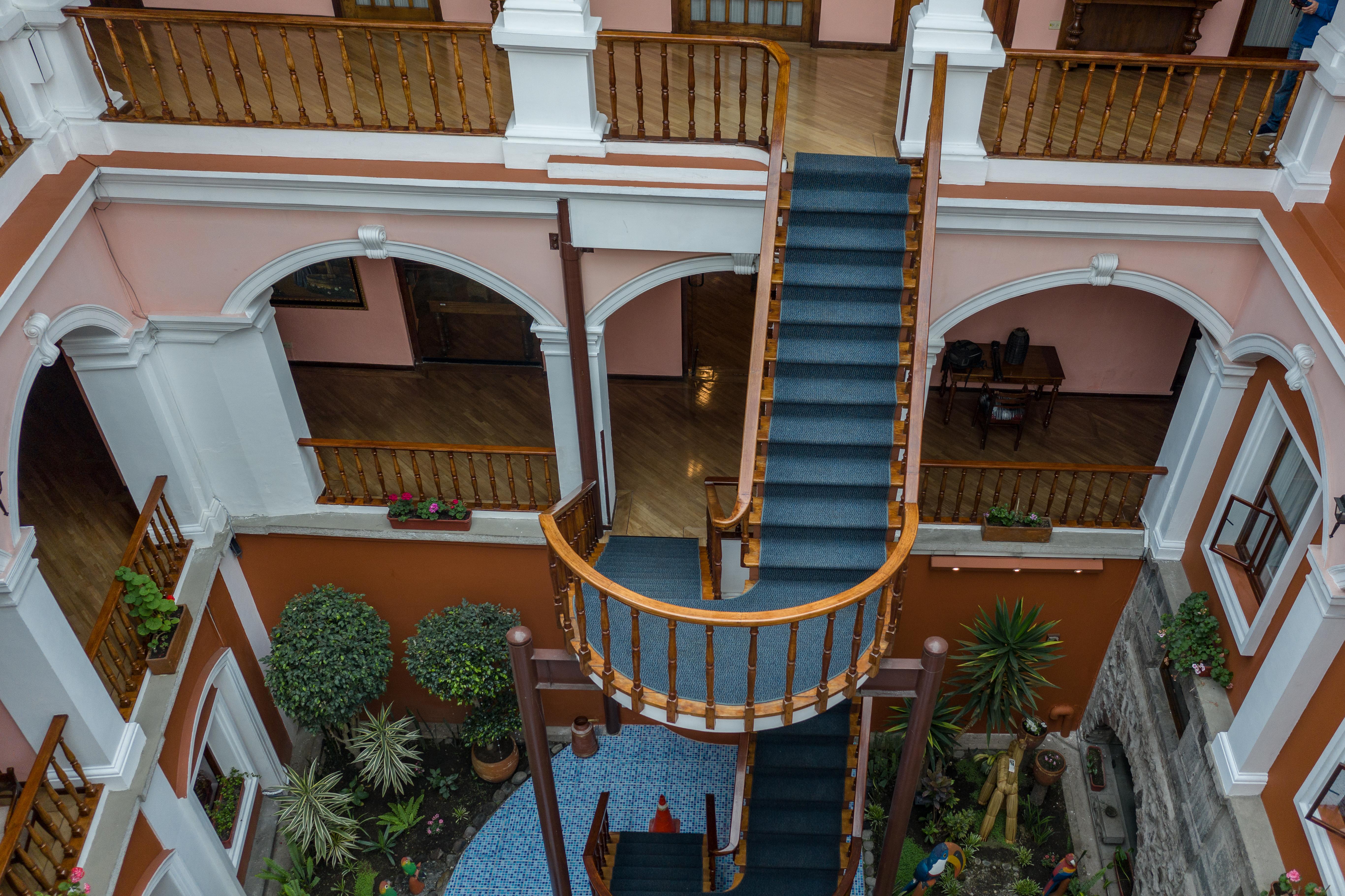 Hotel Patio Andaluz Кито Экстерьер фото